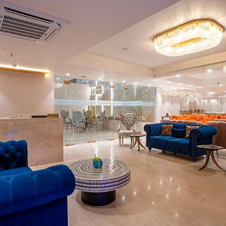 Hotel Ginger Palace Delhi Airport Нью-Делі Екстер'єр фото