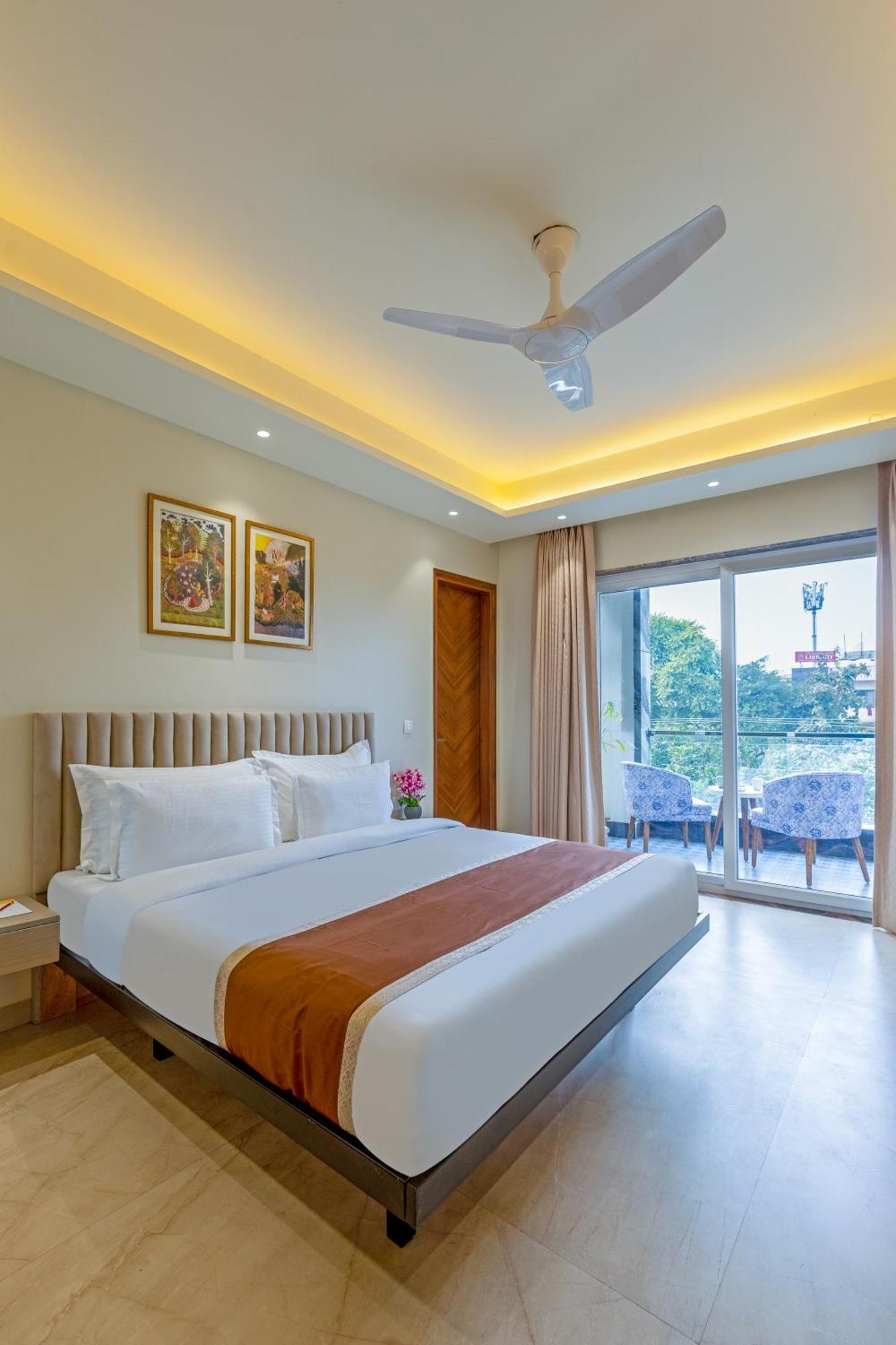 Hotel Ginger Palace Delhi Airport Нью-Делі Екстер'єр фото