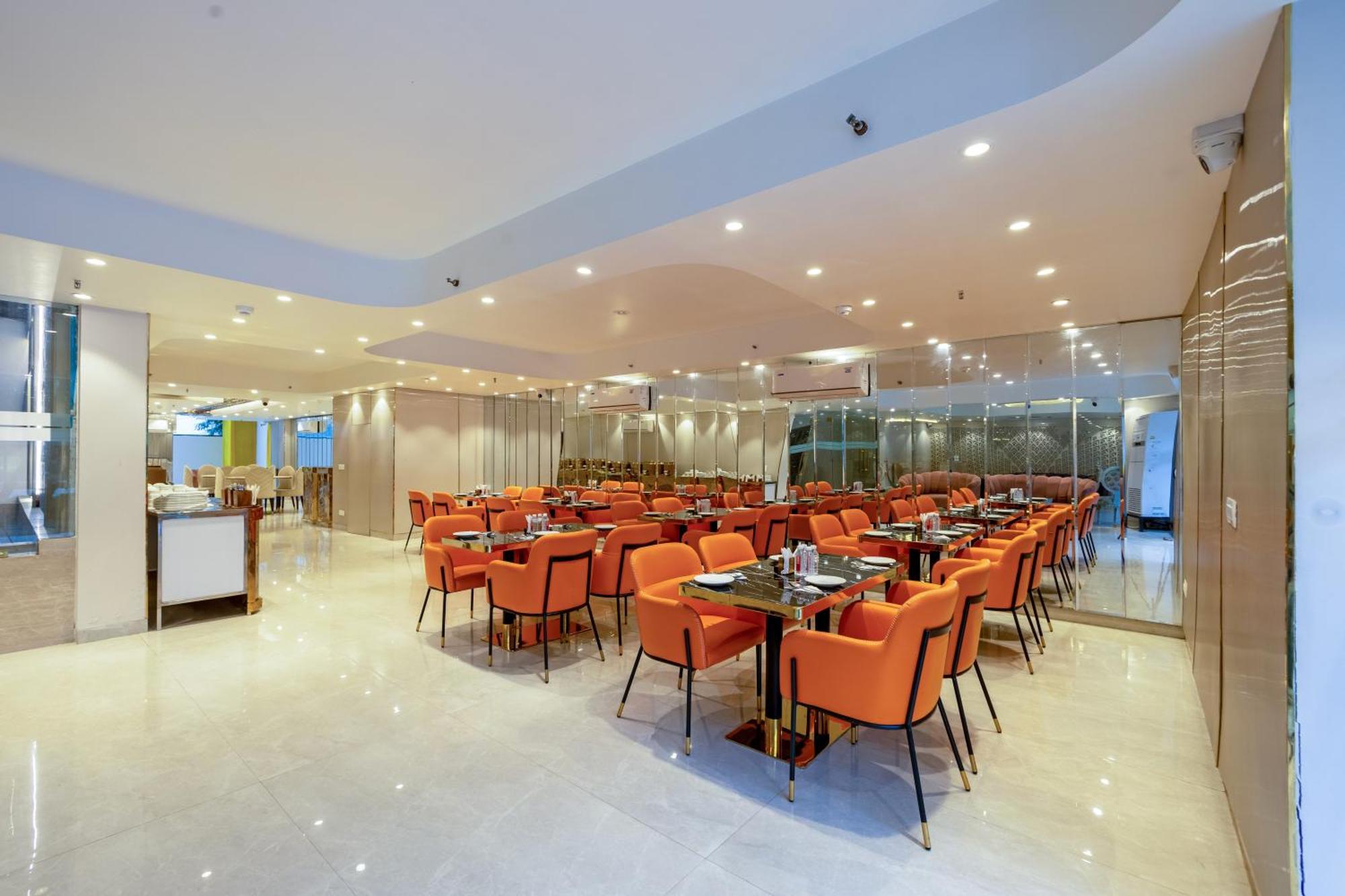 Hotel Ginger Palace Delhi Airport Нью-Делі Екстер'єр фото