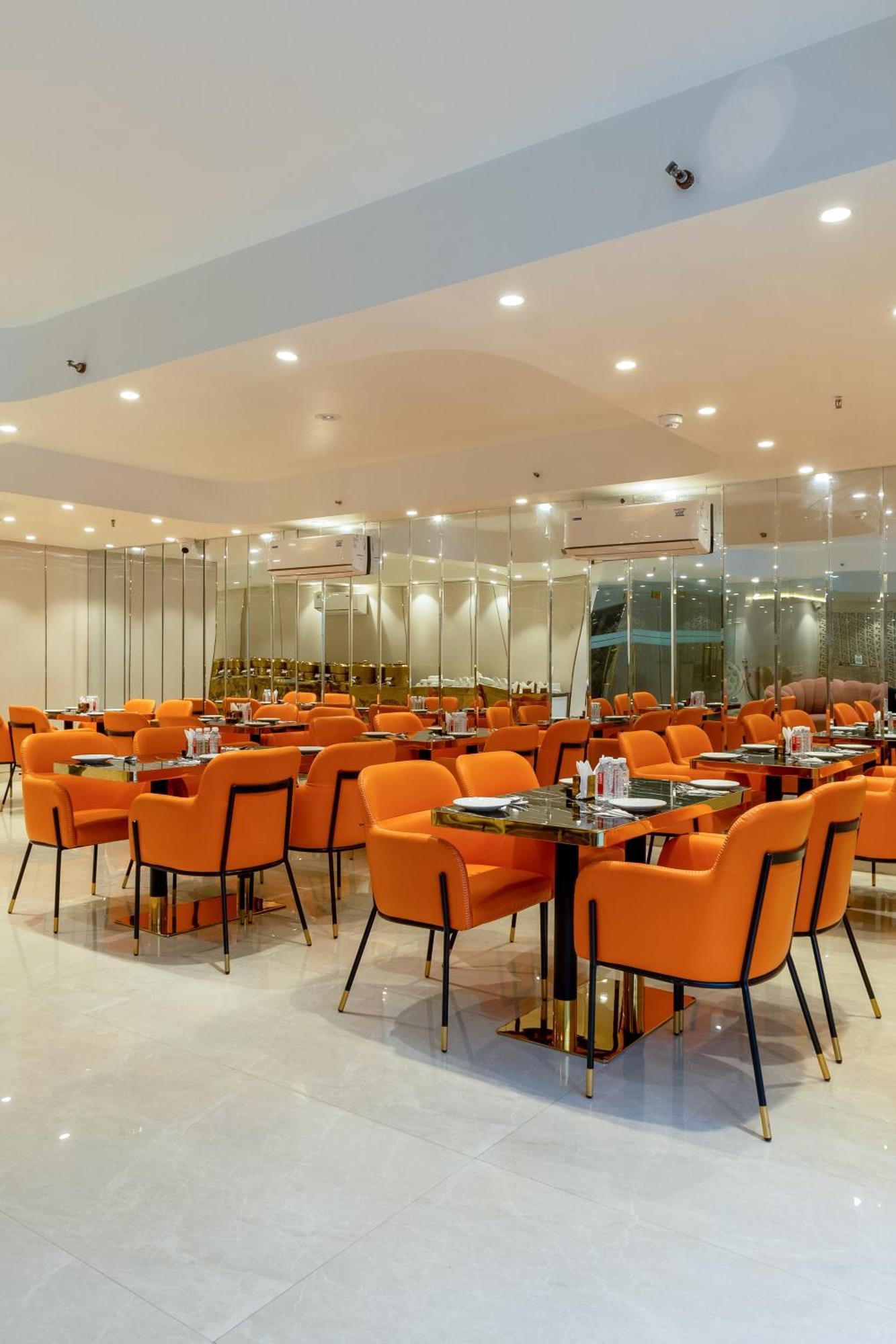 Hotel Ginger Palace Delhi Airport Нью-Делі Екстер'єр фото